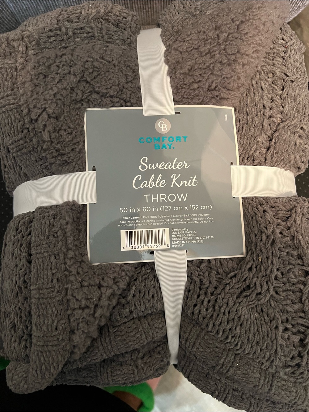 Comfort Bay Cable Knit Sweater Throw - Charcoal Gray